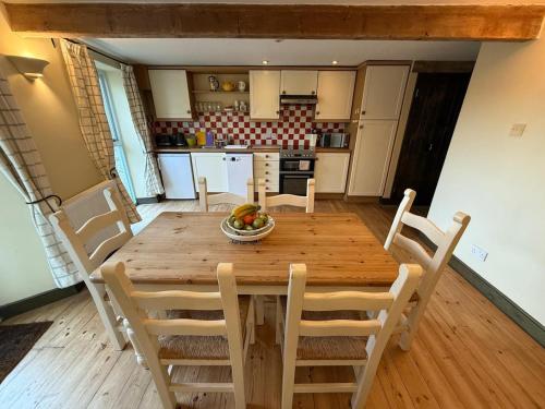 Bay Tree Cottage near Bath & Bristol - sleeps 5 in Wick