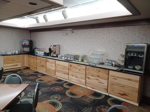 Quality Inn Logansport - image 44