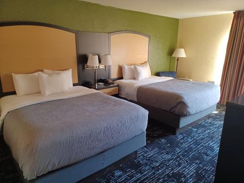 Quality Inn Logansport - image 32