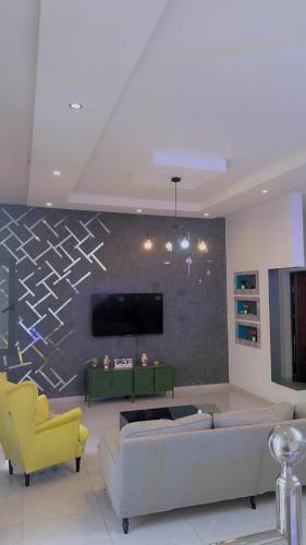 chez Louise in Sintian