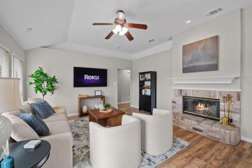 Modern Home Close to It All in DFW Texas! – khách sạn tại Grand Prairie