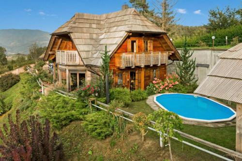 . Chalet Podgorje With Pool - Happy Rentals