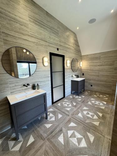 Intelligent smart home with amazing views in Maer