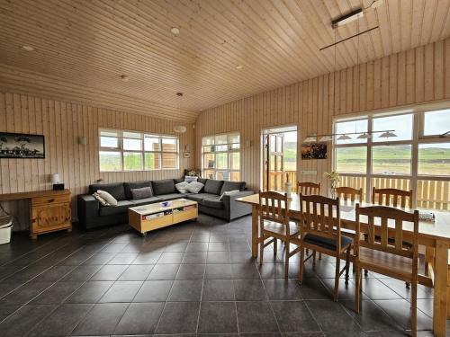 Secret lagoon cabin in Arnes