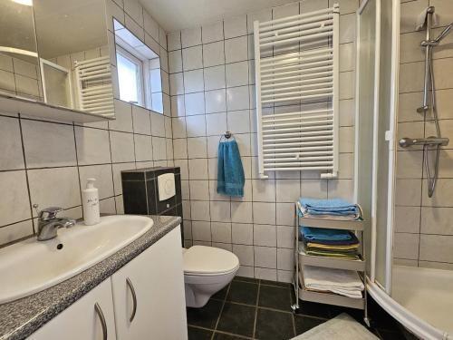 Secret lagoon cabin in Arnes