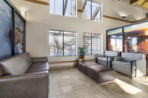 Best Western PLUS Bryce Canyon Grand Hotel - image 19