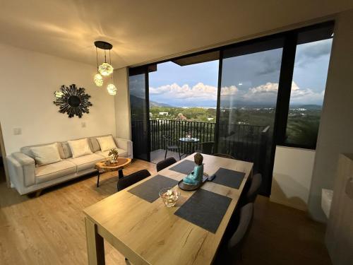 Modern Apartment With Espectacular Panoramic Views