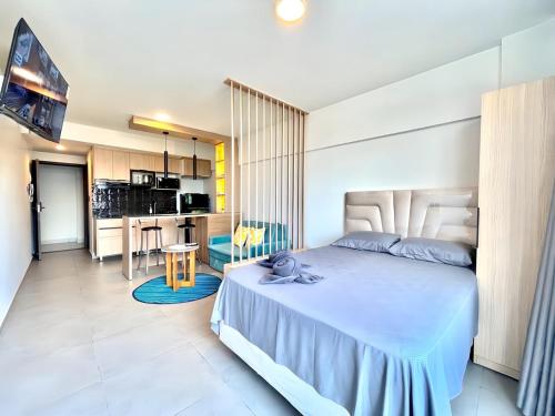 Studio con amplio balcon en Equipetrol
