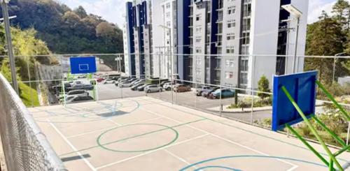 Spēļu laukums, Luma Stays GT in San José Pinula