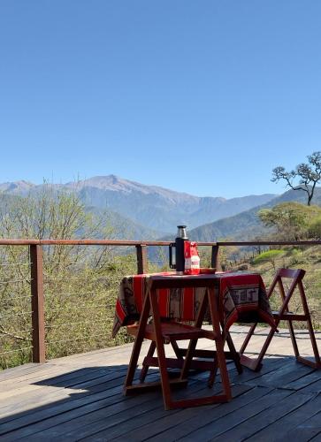 Loma Andina Cabaña (Loma Andina Cabana) in Calilegua