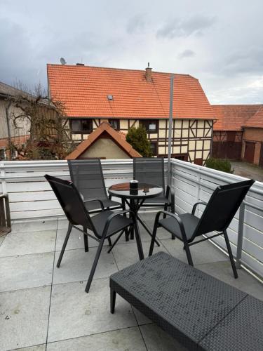 Ferienwohnung im Fachwerkhauschen Nahe Edersee mit 2 Schlafzimmern, Terrasse, Parkplatz - Wohnung 1 in Waldeck