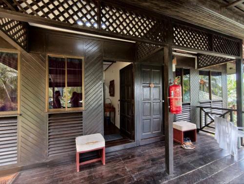 Nazri's Place 2 in 甘榜艾爾巴塘/ABC海灘
