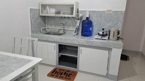 White Studio Kriegz Pad 2 in Kidapawan City
