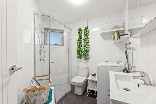 Convenience Meets Coastal Living with Parking - image 6