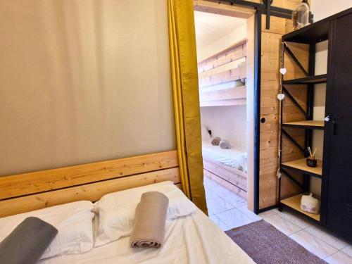 Grand studio, animaux admis - 6 pers., balcon SUD in Saint-Michel-de-Chaillol