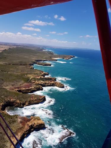 Apkārtne, Riverview Coastal Retreat Sleeps 6 Walk to Beach Great Ocean Road in Peterborough