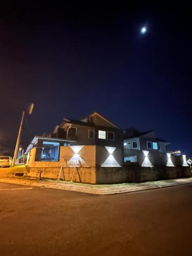  négyzetméteres, 3 hálószobás Ház 3 fürdőszobával Mentakab Town területén (茉莉疗愈民宿 · Jasmine Healing Homestay Mentakab) in Mentakab