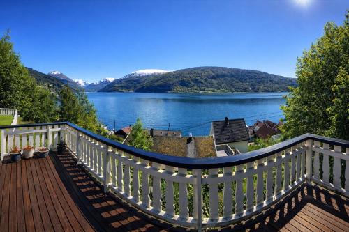 Faleide Panorama Private Fjord View Cabin with Large Terrace