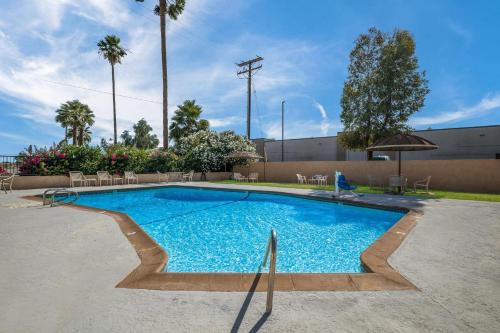 Piscina, Rodeway Inn & Suites Blythe I-10 in Blythe