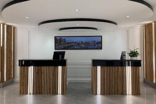 The Vic, Ascend Hotel Collection in Victoria, Canada