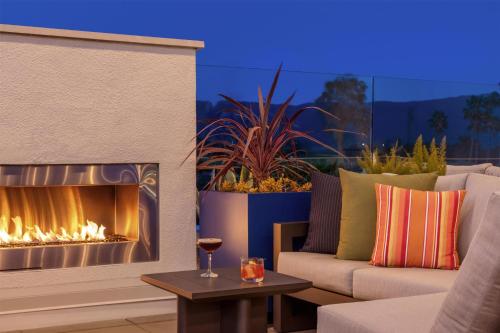 Hilton Garden Inn Santa Barbara/Goleta - image 18