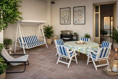  Sea Breeze Terrace Retreat on the Sicilian Coast in Mongiove