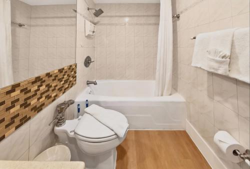2 double beds
