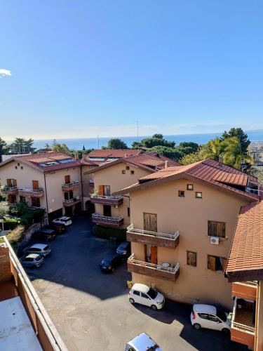 La casa di Claudia - Vista mare e piscina a Catania in Sant' Agata li Battiati