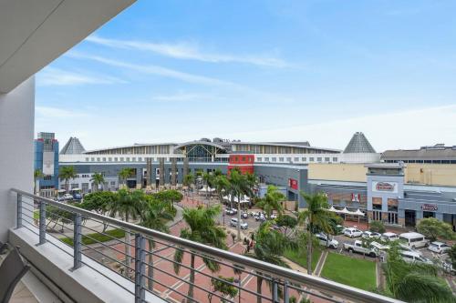 12 on Palm Boulevard 404 - image 5