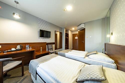 2 twin beds