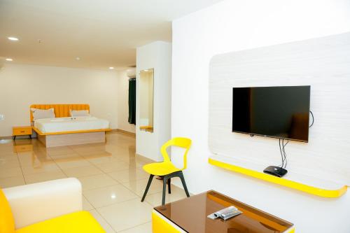 Global Inn & Suites in Mangalore