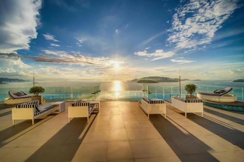 View, Pano Five Stars - Man Ocean in Phuoc Hoa