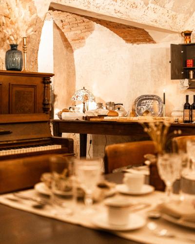 Ēdiens un dzērieni, Relais il Convento in Palacadžo