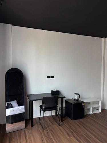 Atrium Kathu Hotel in カトゥー