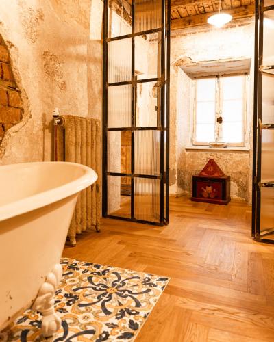 Iekārtas, Relais il Convento in Palacadžo