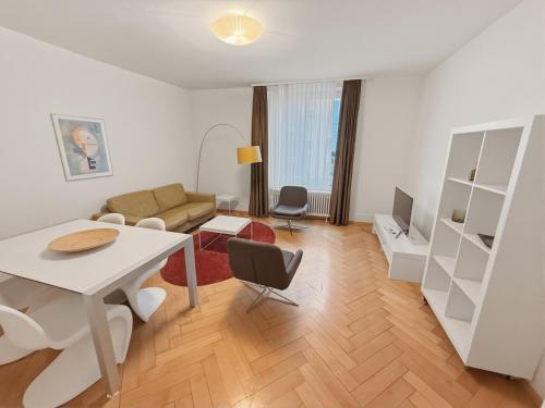 2BR near lake - Stardust 11 in Zürich, Schweiz