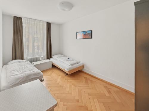 2BR near lake - Stardust 11, Zürich (Foto 2)