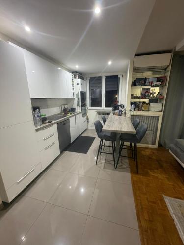 appartement 65m in Chatillon