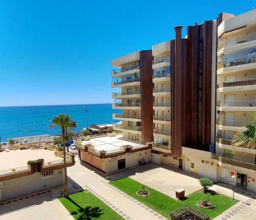 Quiet Beachfront Oasis - Doña Sofía