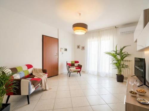 Mistral Suite Apartment - free private car park, Bari