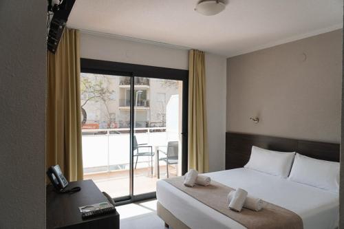 Hotel Ram Rooms Tahiti in Salou