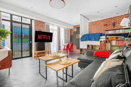 Place de la Bastille - Cozy Studio Apartment with Netflix