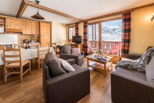 Residences Village Montana by Les Etincelles in Tignes