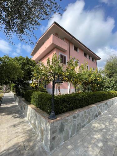 Villa Rosada