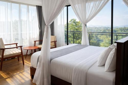 1 queen bed