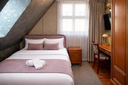 hotel photo