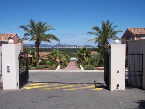 Maison location saisonnière 6 personnes – khách sạn tại La Rouviere