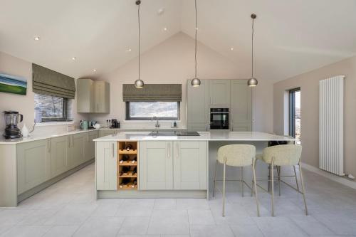 Baile An Or Luxury Holiday Home - Isle of Harris in Rodel