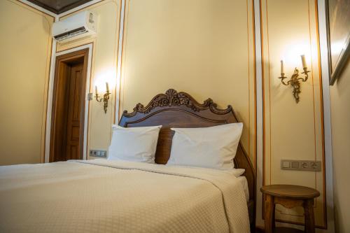 RAHAT Guest House in Old Town - Free Private Parking - image 5