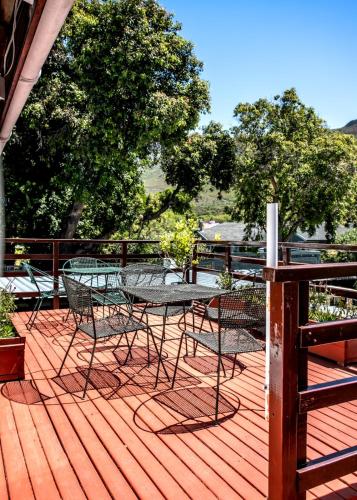 Сад, Zoete Inval Travelers Lodge Guesthouse Hermanus in Германус